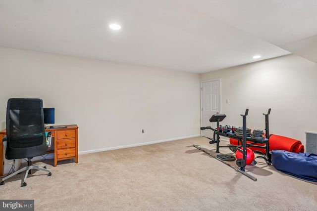 11708 MILBERN DR, Potomac, MD 20854