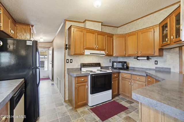 172 Brumley Road, Knotts Island, NC 27950