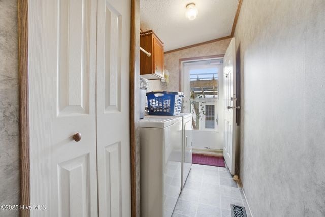 172 Brumley Road, Knotts Island, NC 27950