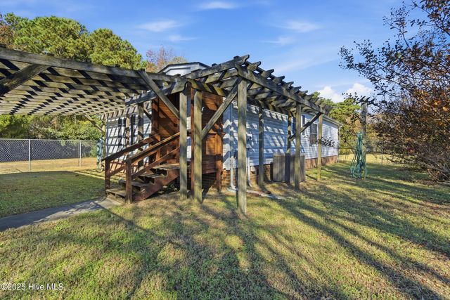 172 Brumley Road, Knotts Island, NC 27950