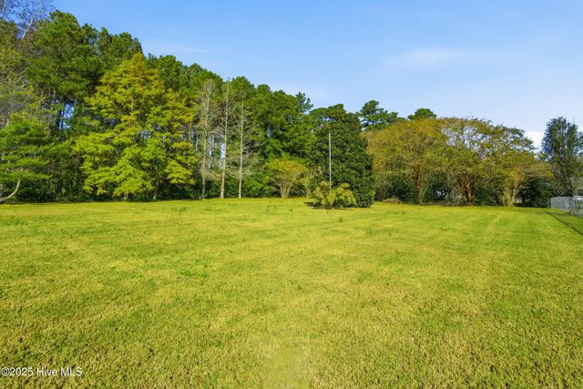 172 Brumley Road, Knotts Island, NC 27950