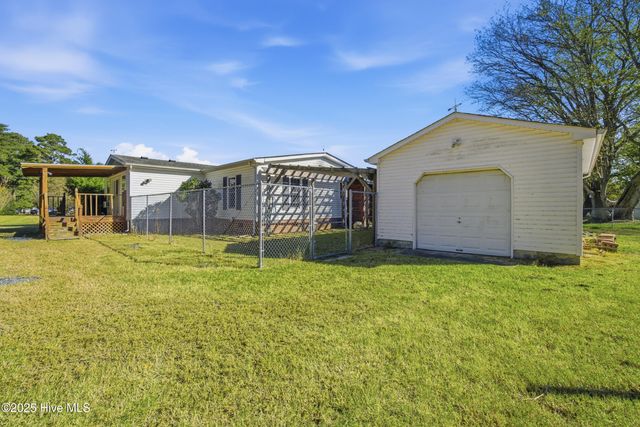 172 Brumley Road, Knotts Island, NC 27950