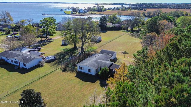 172 Brumley Road, Knotts Island, NC 27950