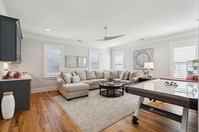 3858 Sawyers Island Drive, Mount Pleasant, SC 29466