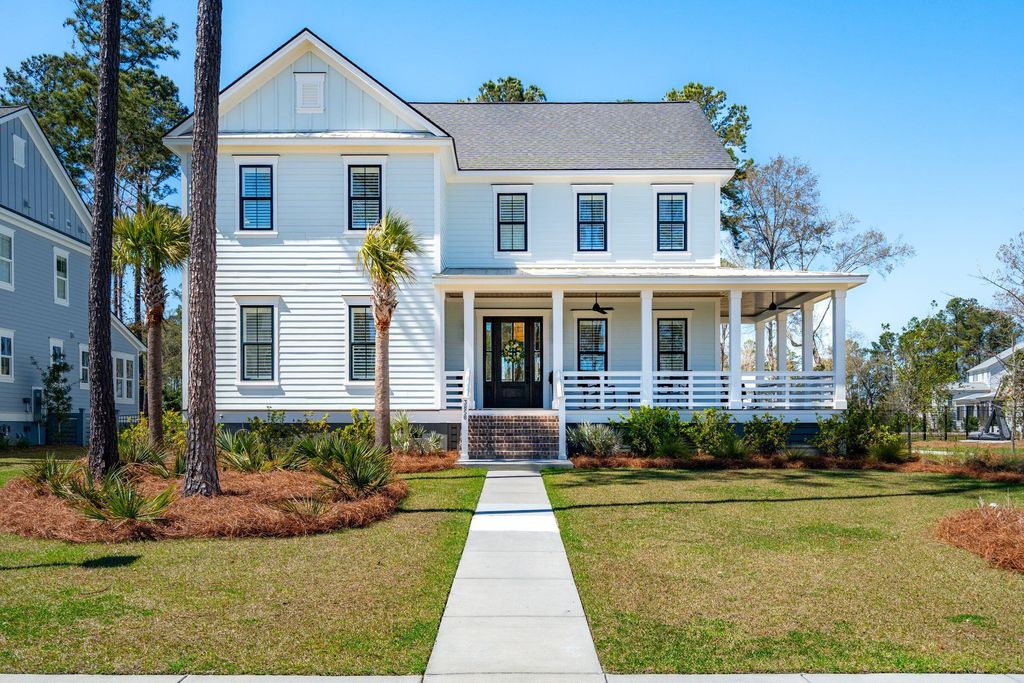 3858 Sawyers Island Drive, Mount Pleasant, SC 29466
