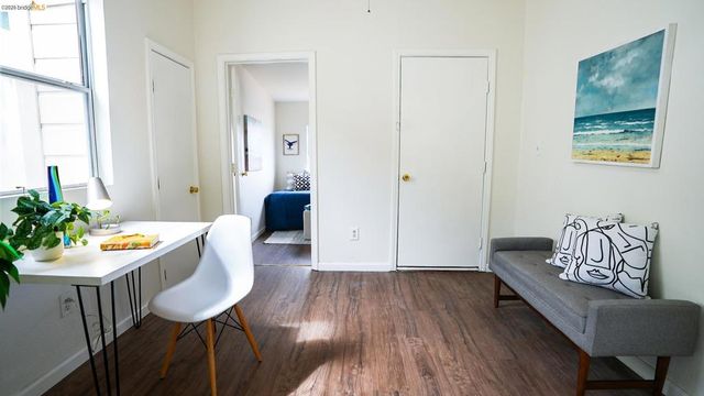 2027 Curtis, Oakland, CA 94607