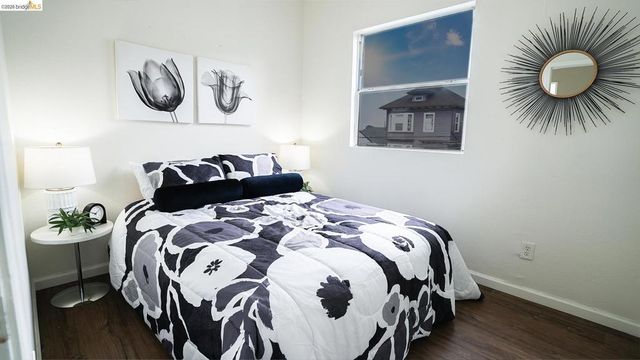 2027 Curtis, Oakland, CA 94607