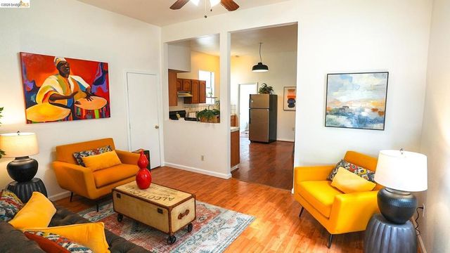 2027 Curtis, Oakland, CA 94607