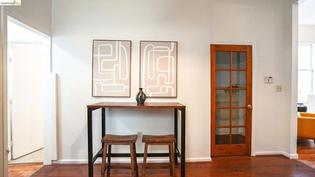 2027 Curtis, Oakland, CA 94607