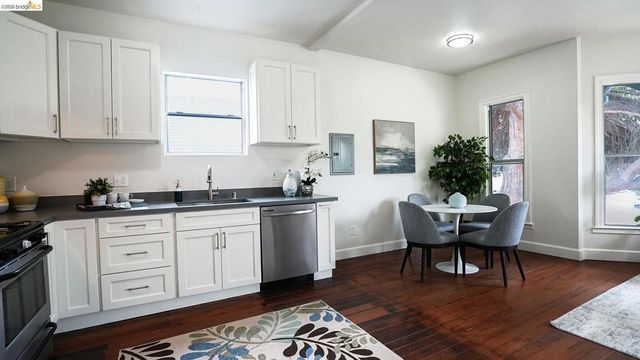 2027 Curtis, Oakland, CA 94607