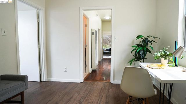 2027 Curtis, Oakland, CA 94607