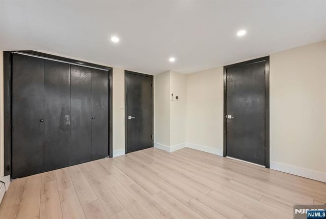 136 Palsa Avenue, Elmwood Park, NJ 07407