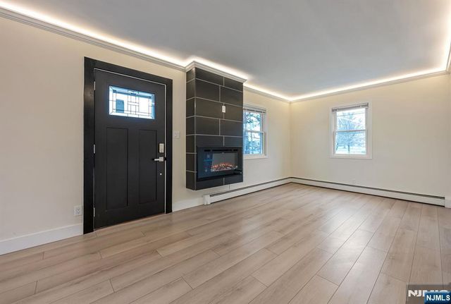 136 Palsa Avenue, Elmwood Park, NJ 07407