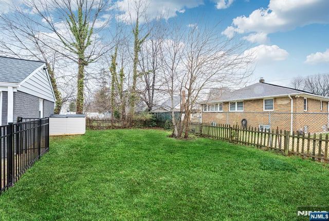 136 Palsa Avenue, Elmwood Park, NJ 07407