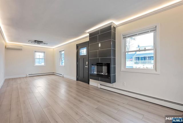 136 Palsa Avenue, Elmwood Park, NJ 07407