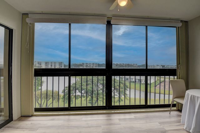 7076 Huntington Lane 507, Delray Beach, FL 33446