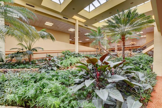 7076 Huntington Lane 507, Delray Beach, FL 33446