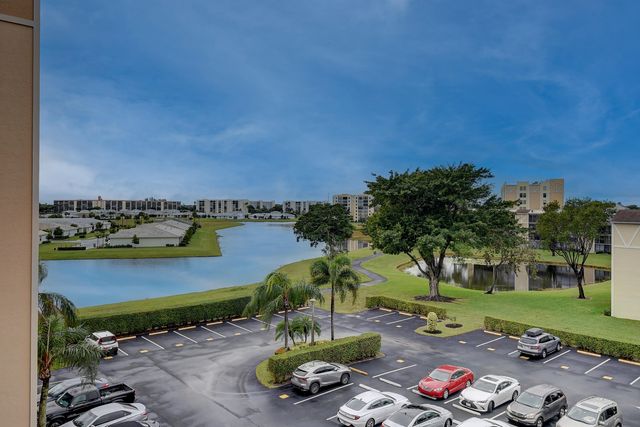 7076 Huntington Lane 507, Delray Beach, FL 33446