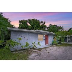 1346 54TH AVENUE N, St Petersburg, FL 33703