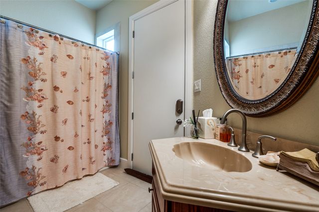 3072 Rosebud Court, Grand Prairie, TX 75104