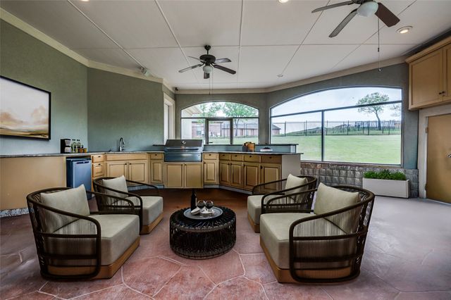 3072 Rosebud Court, Grand Prairie, TX 75104