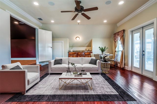 3072 Rosebud Court, Grand Prairie, TX 75104