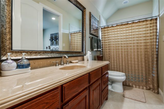 3072 Rosebud Court, Grand Prairie, TX 75104