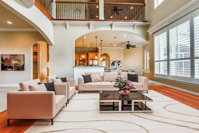 3072 Rosebud Court, Grand Prairie, TX 75104