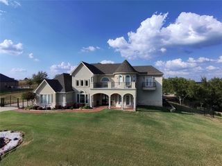 3072 Rosebud Court, Grand Prairie, TX 75104