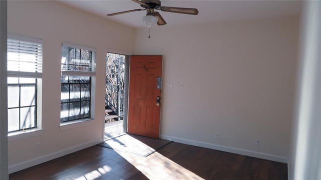 2216 San Gabriel ST 101, Austin, TX 78705