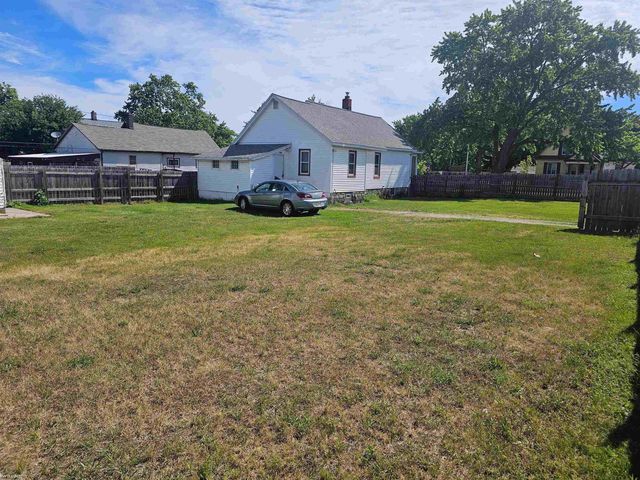 1819 10th Street, Port Huron, MI 48060