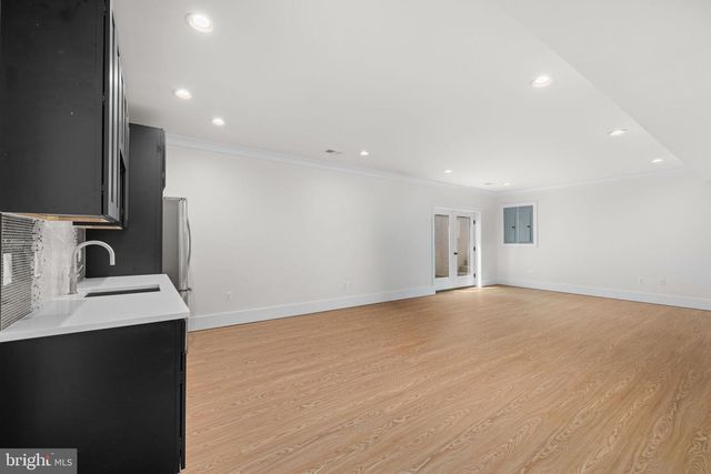 6424 29TH ST N, Arlington, VA 22207