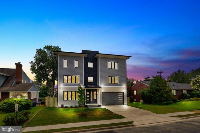 6424 29TH ST N, Arlington, VA 22207