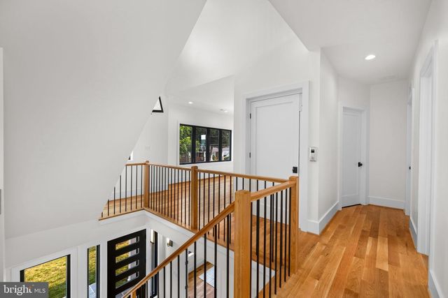 6424 29TH ST N, Arlington, VA 22207
