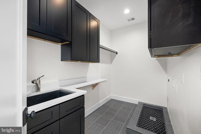 6424 29TH ST N, Arlington, VA 22207