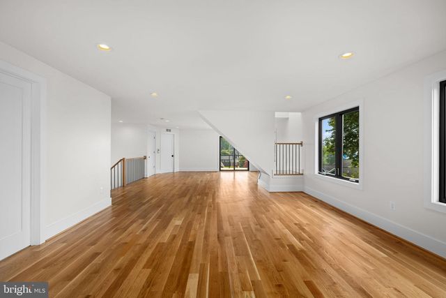 6424 29TH ST N, Arlington, VA 22207