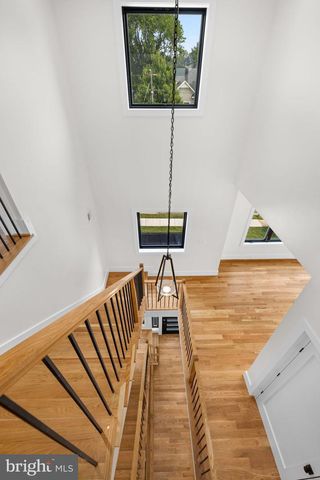 6424 29TH ST N, Arlington, VA 22207