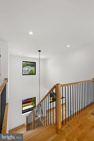 6424 29TH ST N, Arlington, VA 22207