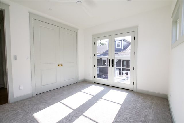 1019 BISHOP Avenue, Dallas, TX 75208