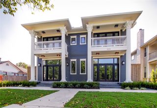 1019 BISHOP Avenue, Dallas, TX 75208