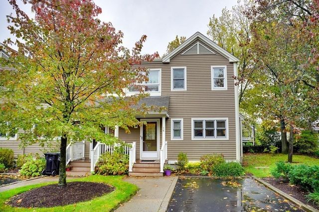 14 Angela Ln K-1, Watertown, MA 02472