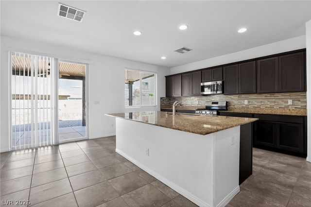 5841 Delaney Falls Street, North Las Vegas, NV 89081