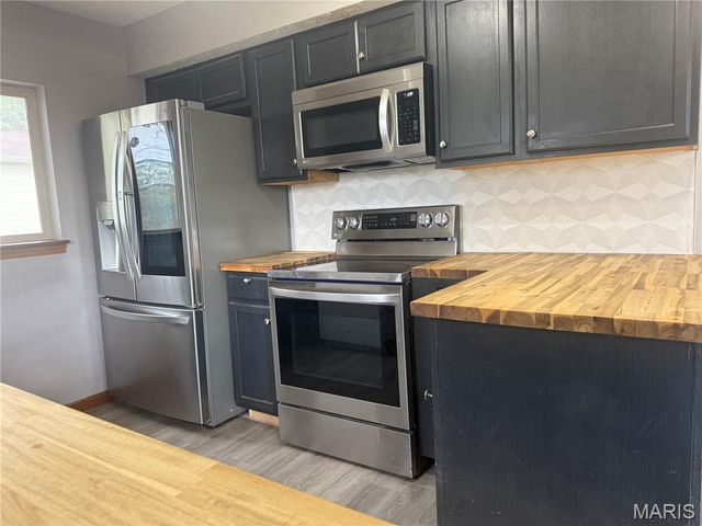 20415 Highway 17, Waynesville, MO 65583