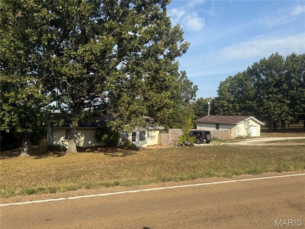 20415 Highway 17, Waynesville, MO 65583