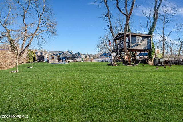 216 Wall Street, Eatontown, NJ 07724