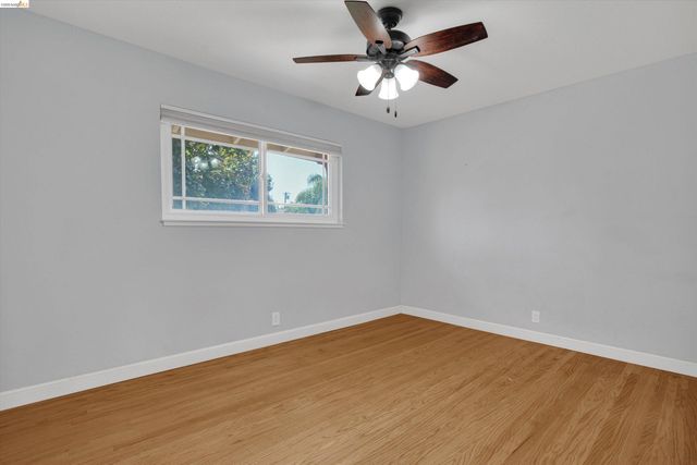 1789 Woodland Ct, Concord, CA 94521