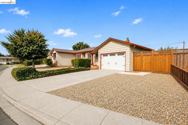1789 Woodland Ct, Concord, CA 94521