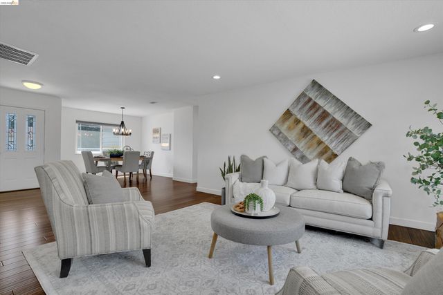 1789 Woodland Ct, Concord, CA 94521