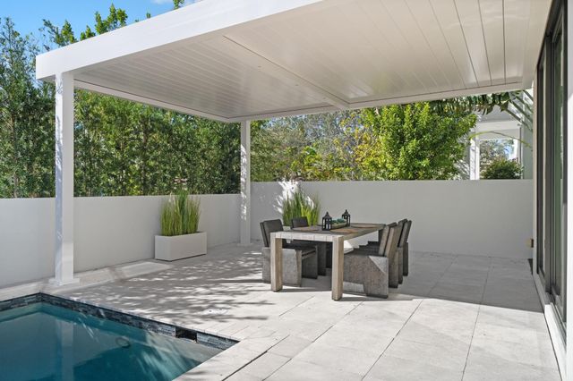 1111 SE 9th Avenue, Fort Lauderdale, FL 33316