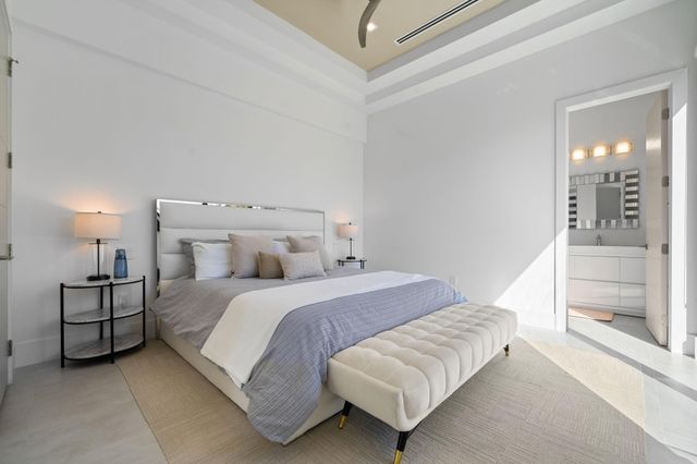 1111 SE 9th Avenue, Fort Lauderdale, FL 33316